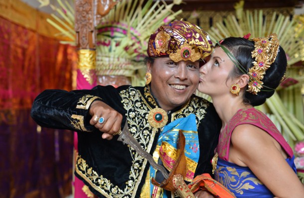 Смешанная свадьба на Бали